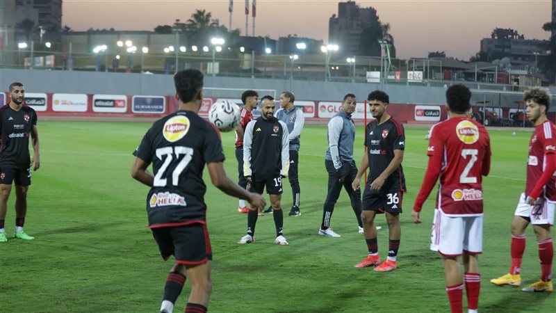 الأهلى، فيتو