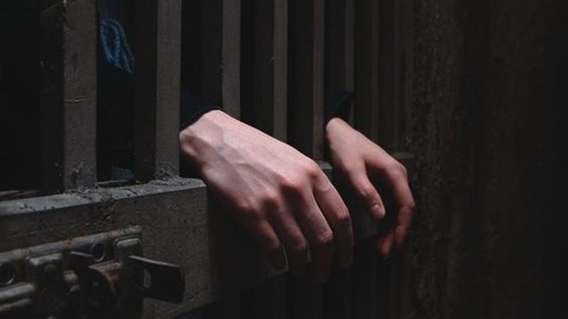 تفسيرحلم الأسيرفي