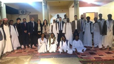 وفد التنسيقية يلتقي أهالي حلايب وشلاتين