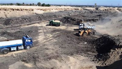 محافظ سوهاج: بدء إنشاء المدفن الصحي للقمامة والمخلفات الصلبة بالمراغة