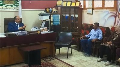 وكيل تعليم الأقصر يدعو إلى تفعيل دور التوجيه المالي والإداري في المتابعات الميدانية بالمدارس