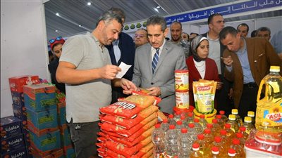 بمشاركة 60 شركة، افتتاح أكبر معرض لبيع السلع الغذائية بالمنطقة اللوجستية في الغربية 
