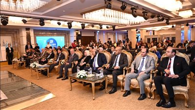 أشرف صبحي وسفير روسيا يشهدان ختام منتدى الشباب المصري الروسي