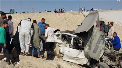استعجال التقرير المروري لمصرع شخصين وإصابة 7 في حادث تصادم بالطريق الأوسطي