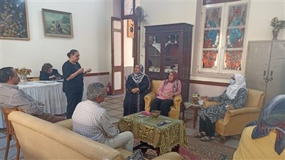 وزارة العمل: ندوة للتوعية بالسلامة والصحة المهنية فى قطاع التعليم بأسيوط