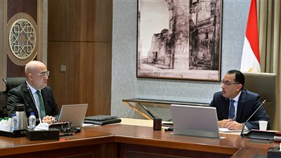 موقف تنفيذ المشروعات القومية.. انتهاء 648 ألف وحدة إسكان اجتماعي وتنفيذ 219 ألفا أخرى.. تطوير منطقة سور مجرى العيون.. و2230 مشروعا بقطاع المياه والصرف