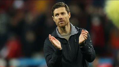 تشابي ألونسو يطلب التعاقد مع 3 لاعبين بشكل عاجل قبل توليه تدريب ريال مدريد 