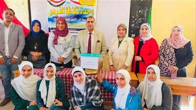 قومي المرأة يشارك بعقد محاكاة للجان الانتخابية بمدارس الإسماعيلية (صور)