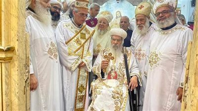 الأنبا باخوميوس يرسم ارشيدياكون لكنيسة الملاك ميخائيل بدمنهور