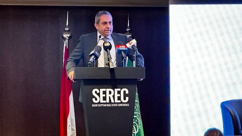 خالد عباس، فيتو