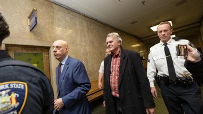 قتل 4 آلاف طفل فلسطيني ليس كافيًا، تفاصيل القبض على المسئول السابق بإدارة أوباما (فيديوجراف)