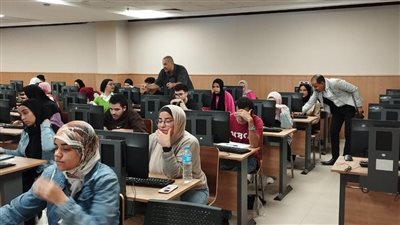 5 معلومات عن نظام كوريكت في امتحانات الميدتيرم الإلكترونية بآداب عين شمس