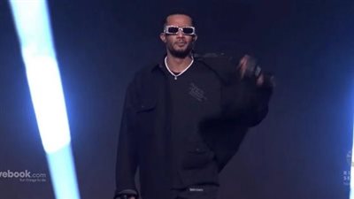 محمد رمضان يبدأ حفله بـ أغنية نمبر وان ويوجه رسالة للجمهور السعودي 