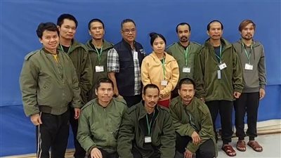 يرغبون في الاستحمام، رئيس وزراء تايلاند يطمئن شعبه على صحة الأسرى المفرج عنهم