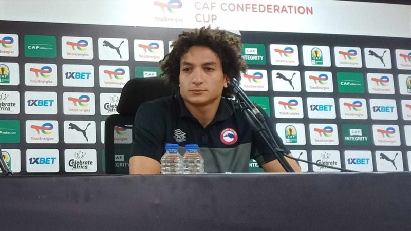 احمد عاطف، فيتو