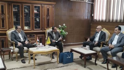 محافظ شمال سيناء يسلم 25 جهاز عروس لمستفيدي تكافل وكرامة 