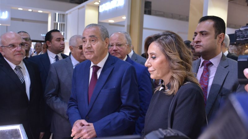 وزير التموين الدكتور