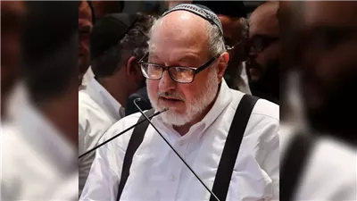 تفاصيل مطالبة جاسوس إسرائيلي شهير بسجن عائلات أسرى الاحتلال لإسكاتهم 