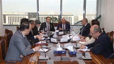 وزيرا النقل والسياحة والآثار يبحثان سبل تعظيم السياحة النيلية في مصر 