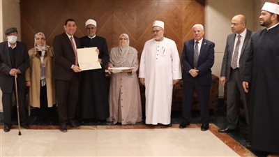 أساتذة بجامعة الوادي يحصدون الجائزة التقديرية والأصلية بمسابقة مجمع البحوث الإسلامية 