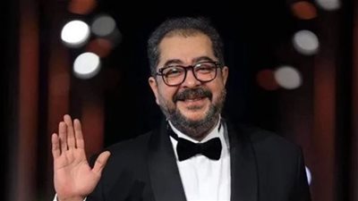 مؤلفة مسلسل 