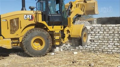 مواصلة الحملات المكبرة لإزالة 14 حالة تعدى على أملاك الدولة بأسوان (صور)