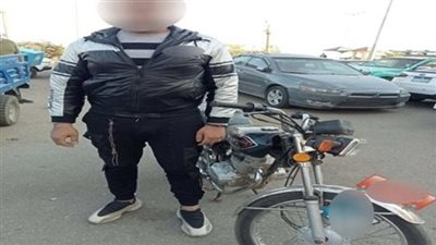 التحقيق مع شخص قاد دراجة نارية برعونة وبحوزته سلاح أبيض على الدائري 