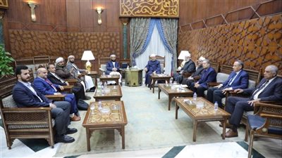 الإمام الأكبر يعلن استعداد الأزهر لافتتاح معاهد في اليمن 