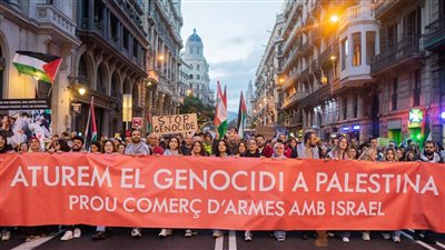 تضامنا مع غزة، مظاهرات حاشدة في برشلونة تطالب بقطع العلاقات مع إسرائيل 