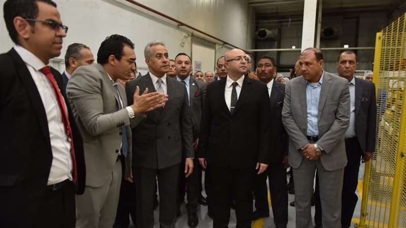 تفقد وزير العمل حسن