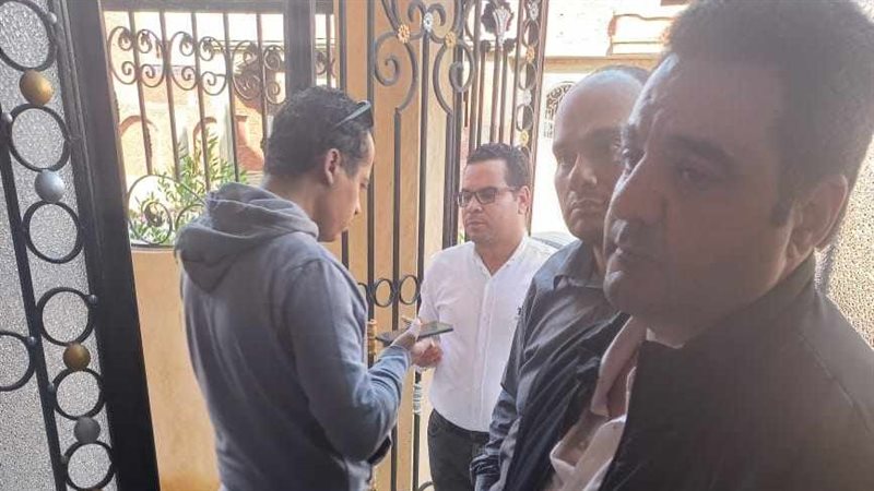  مداهمة مصحات الموت