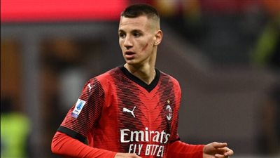 ليفربول ينافس ريال مدريد على التعاقد مع مهاجم ميلان