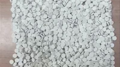 سقوط أخطر تاجر مخدرات بحوزته 20 ألف قرص تامول فى مطروح 