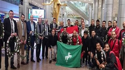 أحفاد عرابي يواصلون كتابة التاريخ في رياضة الهوكى، تحدوا الظروف الصعبة وحققوا البطولة الإفريقية للمرة 27 (صور)