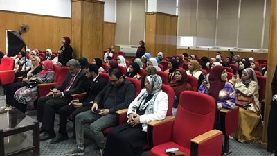 كلية الآداب جامعة الفيوم تنظم أمسية شعرية ضمن الصالون الثقافي