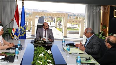 الإعداد لإنشاء أكبر مجمع صناعي للأسمدة الفوسفاتية بإدفو فى أسوان (صور)