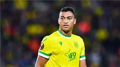 نانت الفرنسي يهنئ مصطفى محمد بعيد ميلاده الـ26