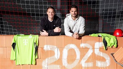 بايرن ميونخ يعلن تجديد عقدي نوير وبديله