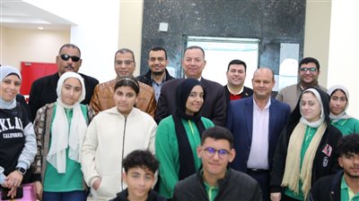 وفد مدرسة السنبلاوين الرسمية للغات في زيارة لجامعة المنصورة الجديدة