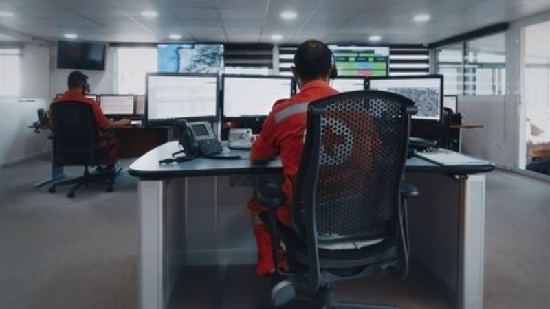 الصليب الأحمر، فيتو