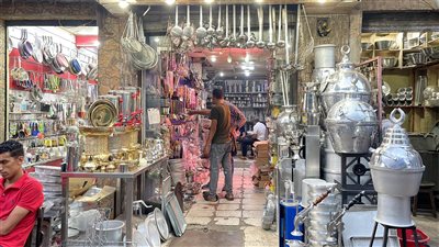 للمقبلات على الزواج.. ننشر أسعار أدوات المطبخ وأنواعها.. وأهم النصائح للتفرقة بين الخامات (فيديو وصور)