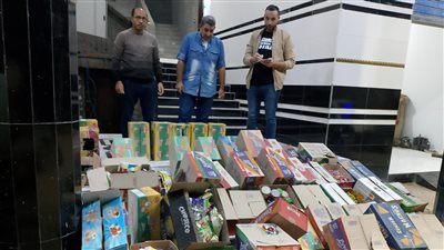 ضبط 2500 عبوة مواد غذائية منتهية الصلاحية بالبحيرة 