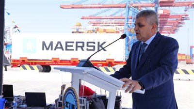  رسالة طمأنة من أسامة ربيع على حركة الملاحة بقناة السويس بعد هجمات الحوثيين 