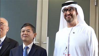 رئيس مؤتمر المناخ 28 يشارك في افتتاح الجناح الصيني (صور)