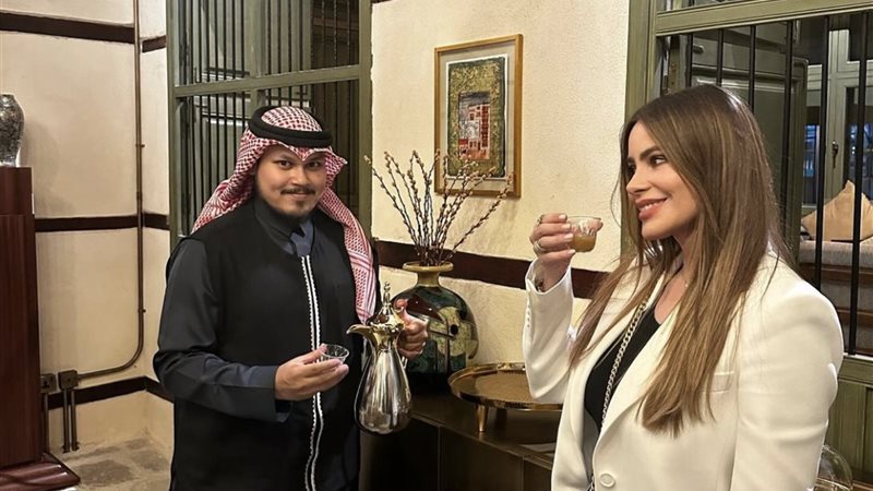 صوفيا فيرجارا، فيتو