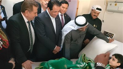 وفد البرلمان العربي يزور الجرحى الفلسطينيين في مستشفى العريش العام (صور)