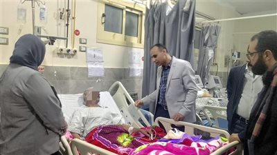 وكيل صحة البحيرة يستكمل جولاته المرورية بتفقد مستشفى رشيد (صور) 