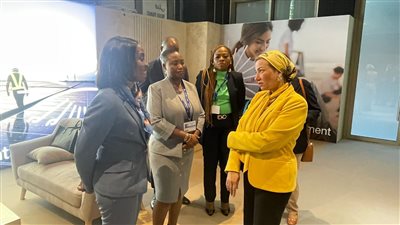 وزيرة البيئة تتفقد آخر الترتيبات للجناح المصري بمؤتمر COP28