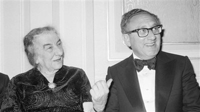 إسرائيل تبكي كيسنجر: ننعم حتى يومنا هذا بثمار العمليات التي قادها الوزير اليهودي