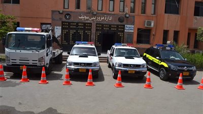 افتتاح ساحة انتظار للسيارات في قنا